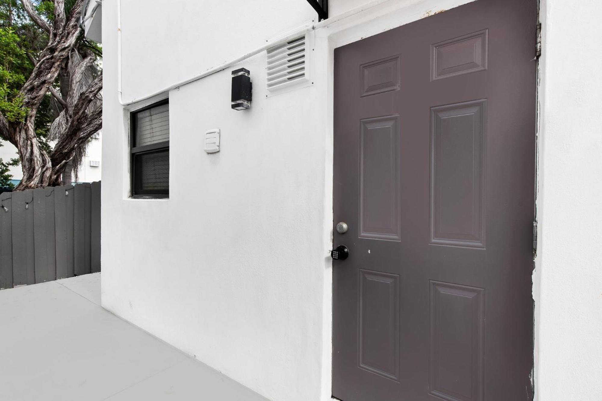 Modern Deluxe Loft Hollywood Beach Unit # 8 Dış mekan fotoğraf
